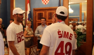 Svečani doček i prijem Šime i Mihovila Fantele