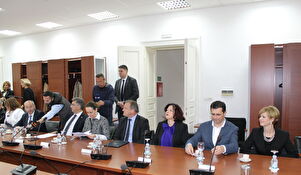 Premijer sa suradnicima u Zadru