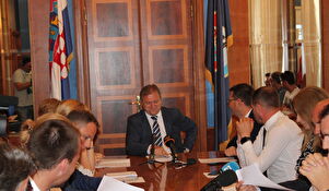 Registar imovine Grada Zadra, projektiranje POS-ovih stanova, izvršenje proračuna, pristupne ceste za groblje i Zonu Crno, novi EU projekti...