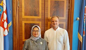 Izvanredna i opunomoćena veleposlanica Republike Indonezije u Republici Hrvatskoj, Nj.E. Suwartini Wirta u nastupnom posjetu gradonačelniku Zadra
