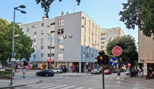 Kvar na semaforu kod male pošte