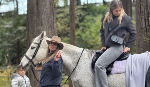 Konji u Perivoju Vladimira Nazora - prezentacija konjičkog sporta  