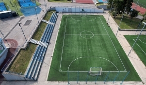 Nastavlja se ulaganje u Višnjik: kreće obnova i proširenje tribina na malonogometnom igralištu