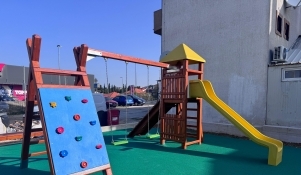 Uređeno dječje igralište "Maslina"; vrijednost radova 75.000,00 eura