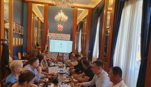 Održan Kolegij gradonačelnika: u fokusu ozelenjivanje dvorišta i upravljanje gradskom imovinom
