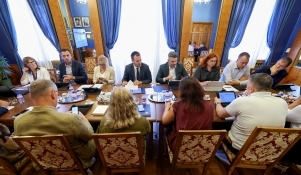 Kolegij gradonačelnika: nova Odluka o socijalnoj skrbi ide na savjetovanje, nastavlja se financiranje programa u vrtićima i odabrani su izvođači radova na igralištima 