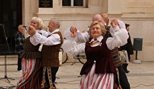 Zbor i folklor iz Kretinge obilježio 25. obljetnicu neovisnosti Litve