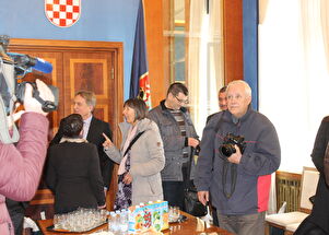Gradonačelnik Božidar Kalmeta primio novinare 
