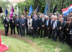 Otvaranje spomenika poginulim braniteljima Domovinskog rata