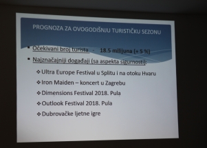 Ministar MUP-a Božinović u PU zadarskoj