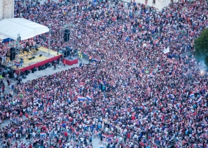 Doček zadarskih Vatrenih - pogled iz zraka