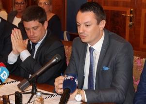 Potpisivanje Ugovora o dodjeli  bespovratnih sredstava za nabavku novih autobusa Liburnije