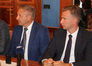 Potpisivanje Ugovora o dodjeli  bespovratnih sredstava za nabavku novih autobusa Liburnije