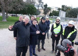 Obilazak Obale kralja Petra Krešimira IV: gradonačelnik Dukić, ministar Butković i župan Longin 