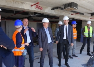 Zona Crno i inkubator