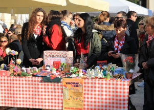 Humanitarne akcije na Narodnom trgu