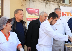 Humanitarne akcije na Narodnom trgu