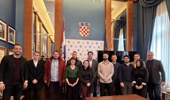 Konstituiran Savjet mladih Grada Zadra, za predsjednika izabran Luka Begonja 