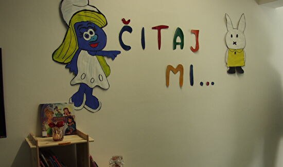 Mini knjižnica u dječjem vrtiću na  Bokanjcu