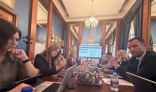 Održan Kolegij gradonačelnika; odabrane tvrtke za održavanje i rekonstrukciju cesta na zadarskim otocima