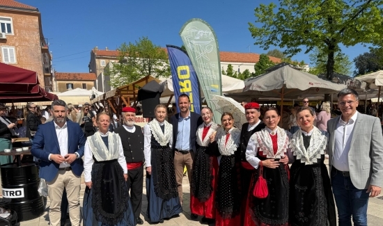 Banak - sajam domaćih proizvoda na zadarskoj pijaci 