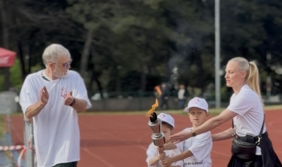 Na Višnjiku zapaljen "olimpijski plamen": I ja ću biti olimpijac! 