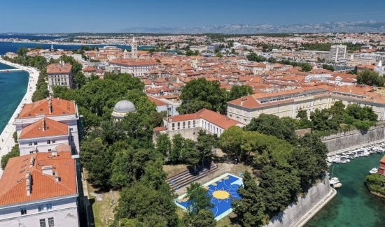 Uređeno igralište u Kapetanskom parku