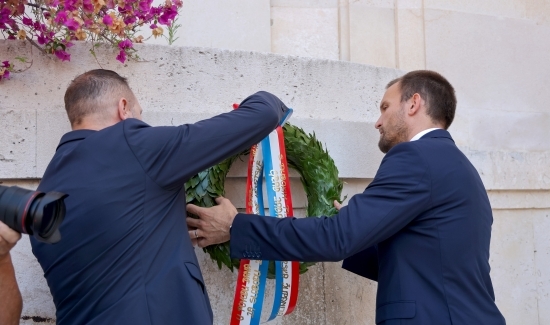 Položen lovorov vijenac povodom Dana antifašističke borbe