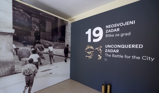 Otvorena izložba “Neosvojeni Zadar - Bitka za grad 1991.”: Oživljena sjećanja na ratne dane 