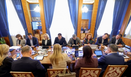 Održan Kolegij gradonačelnika: Još 90 tisuća eura za obnovu pročelja na Poluotoku, nastavljaju se pripreme za otvorenje DV Osmijeh 