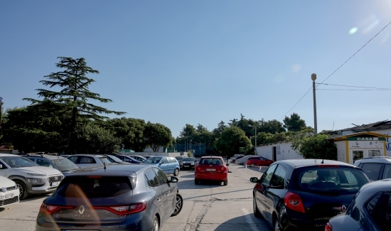 Ravnice dobivaju uređeno parkiralište s gotovo 400 mjesta: odabran izvođač radova