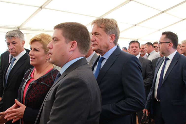 Predsjednica RH položila kamen temeljac za izgradnju zgrade putničkog terminala u Gaženici