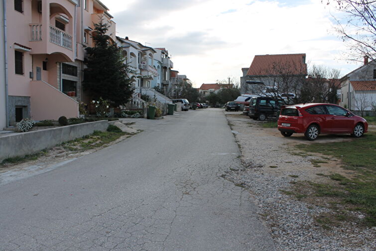 Gradonačelnik Božidar Kalmeta sa suradnicima u obilasku Starog i Novog Bokanjca