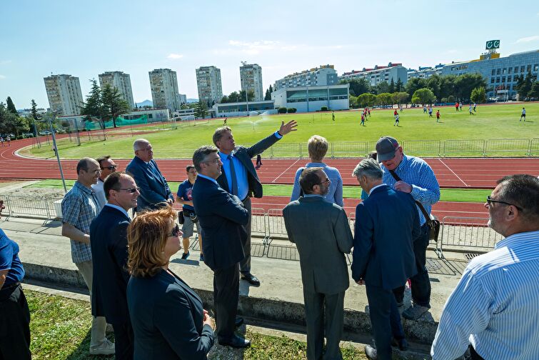 Predsjednik Vlade RH Andrej Plenković obišao ŠC "Višnjik"