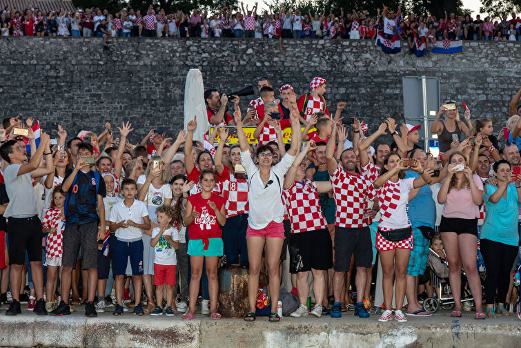 Spektakularan zadarski doček zadarskih Vatrenih 2.dio