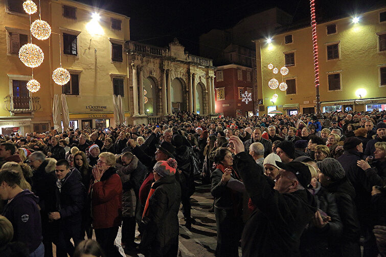 Doček Nove 2016. godine