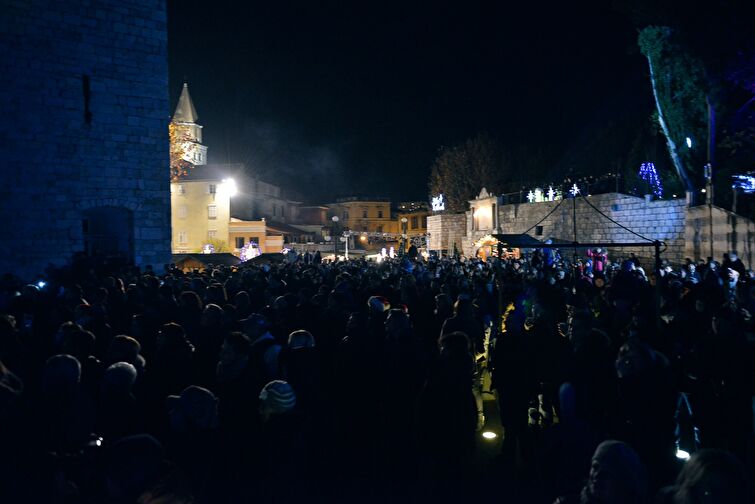 Doček Nove 2016. godine