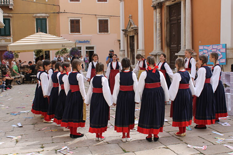 Dan izvannastavnih aktivnosti 2016. OŠ grada Zadra