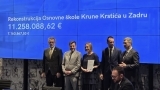 Gradonačelnik Erlić potpisao ugovor vrijedan 7.163.867,53 eura za rekonstrukciju i opremanje OŠ Krune Krstića