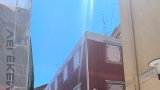 Postavljena zaštitna mreža na fasadu opožarene zgrade u Ulici Mihe Klaića