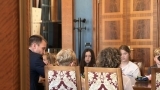 Trećaši iz PŠ Puntamika u posjeti Gradskoj upravi; predstavili slikovnicu Galeb Zadarko i tajne zadarskog kraja