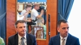 Ministar gospodarstva Ante Šušnjar uručio ugovor za izgradnju infrastrukture za punjenje električnih autobusa
