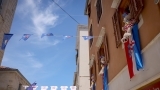 Na Poluotoku izvješene majice s prepoznatljivim kvadratićima, večeras na KvartArt-u roštilj i gledanje utakmice  