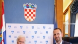 Akademik Nikola Bašić na prijemu kod gradonačelnika Erlića