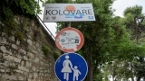 Saniran potporni zid na Kolovarama; na jesen ozelenjavanje betonskih ploha zida