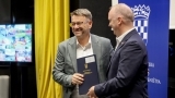 Ministar Šipić u Zadru dodijelio 151 ugovor za projekte vrtića i dječjih igrališta vrijedne 3,8 milijuna eura
