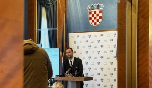 Gradonačelnik Erlić o rastu plaća djelatnicima Gradske uprave 