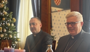 Nadbiskup Zgrablić u posjetu gradonačelniku Erliću 
