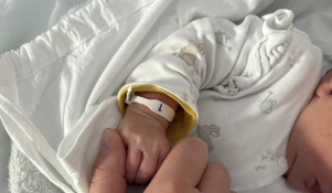 Uručeni pokloni rodiljama i bebama u zadarskom rodilištu 