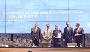 Gradonačelnik Erlić potpisao ugovor vrijedan 7.163.867,53 eura za rekonstrukciju i opremanje OŠ Krune Krstića